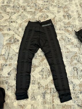 Skinnify leggings